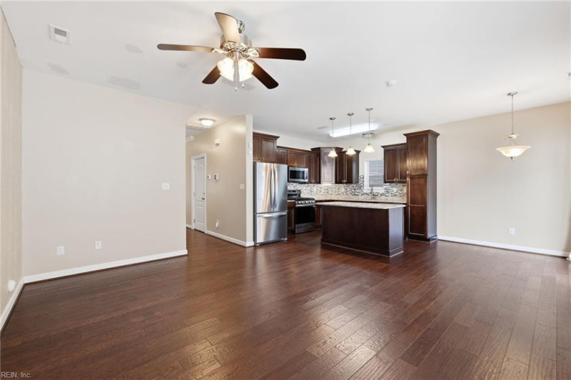Photo 9 of 47 residential for sale in Virginia Beach virginia