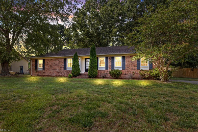 Photo 2 of 38 residential for sale in Franklin virginia