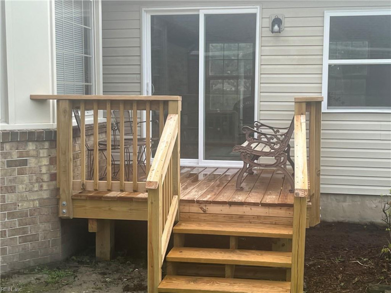 Photo 28 of 32 residential for sale in Chesapeake virginia