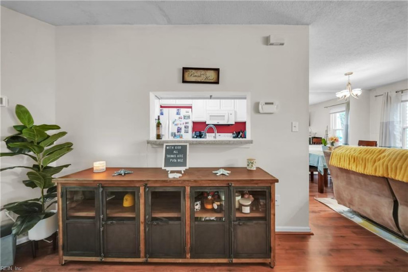 Photo 11 of 32 residential for sale in Suffolk virginia