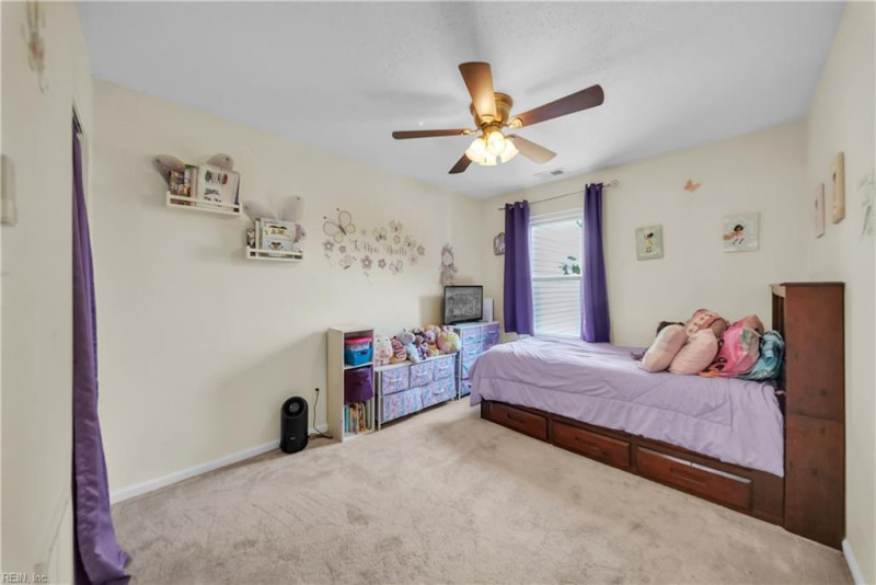Photo 21 of 32 residential for sale in Suffolk virginia
