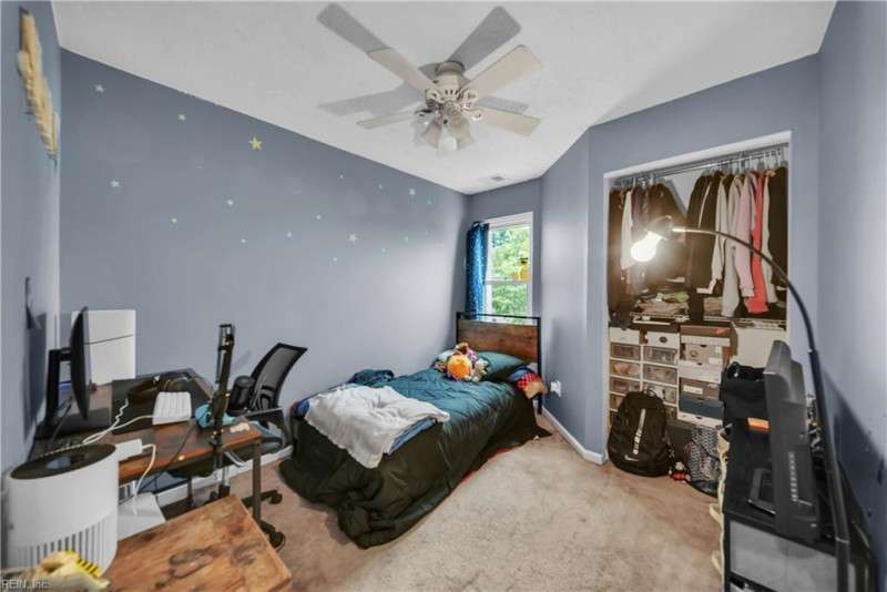 Photo 26 of 32 residential for sale in Suffolk virginia