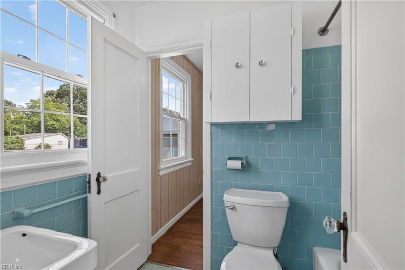 Photo 23 of 36 residential for sale in Newport News virginia