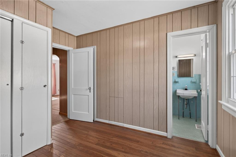 Photo 25 of 36 residential for sale in Newport News virginia