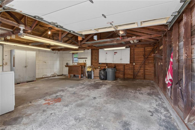 Photo 31 of 36 residential for sale in Newport News virginia