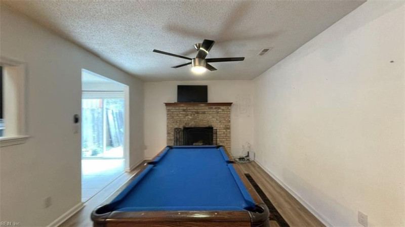 Photo 14 of 49 residential for sale in Virginia Beach virginia