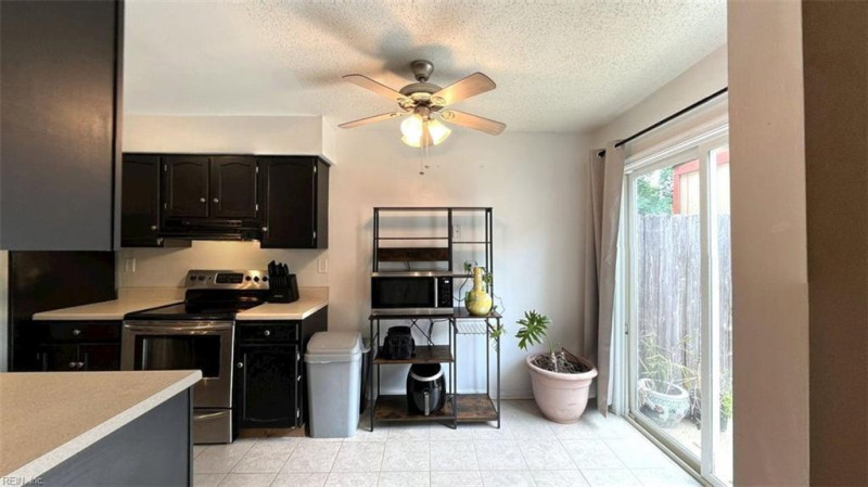 Photo 23 of 49 residential for sale in Virginia Beach virginia