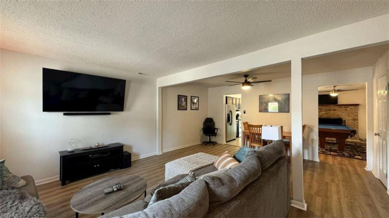 Photo 6 of 49 residential for sale in Virginia Beach virginia