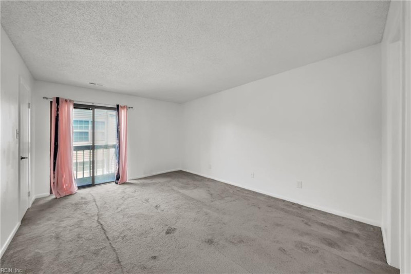 Photo 11 of 17 residential for sale in Norfolk virginia Photo 11 of 17 residential for sale in Norfolk virginia