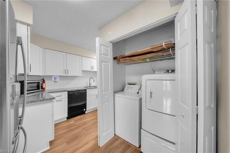 Photo 4 of 17 residential for sale in Norfolk virginia Photo 4 of 17 residential for sale in Norfolk virginia