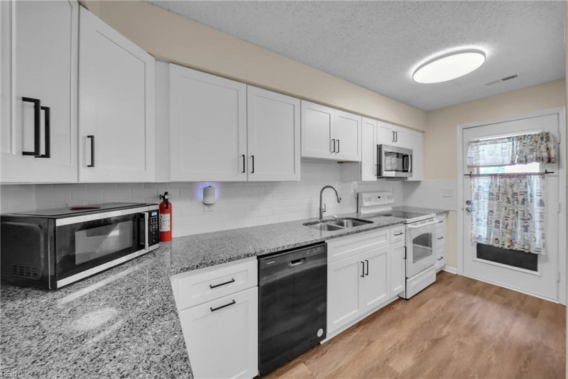 Photo 5 of 17 residential for sale in Norfolk virginia Photo 5 of 17 residential for sale in Norfolk virginia