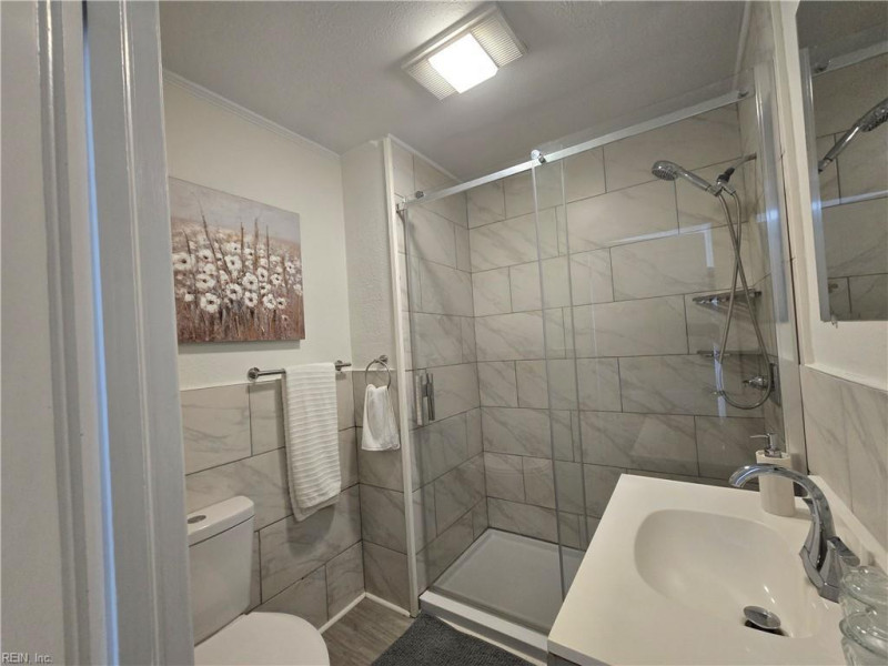 Photo 12 of 27 residential for sale in Chesapeake virginia Photo 12 of 27 residential for sale in Chesapeake virginia