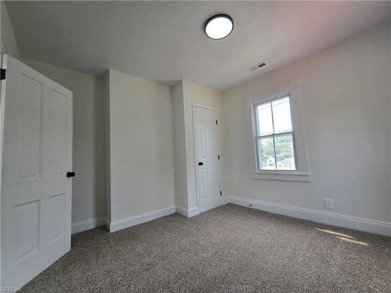 Photo 17 of 27 residential for sale in Chesapeake virginia Photo 17 of 27 residential for sale in Chesapeake virginia