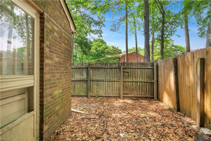 Photo 17 of 20 residential for sale in Newport News virginia Photo 17 of 20 residential for sale in Newport News virginia