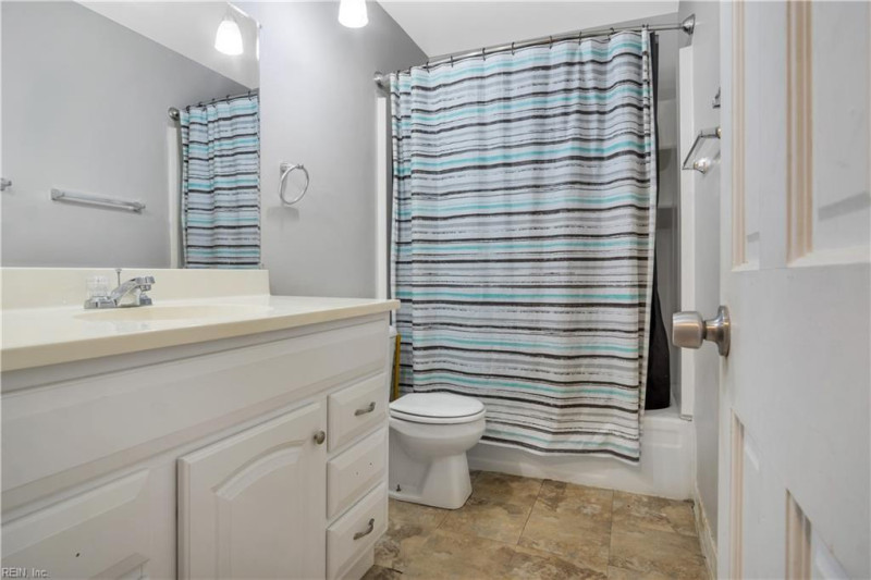 Photo 3 of 20 residential for sale in Newport News virginia Photo 3 of 20 residential for sale in Newport News virginia