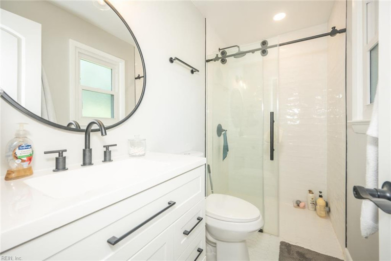 Photo 6 of 39 residential for sale in Chesapeake virginia Photo 6 of 39 residential for sale in Chesapeake virginia