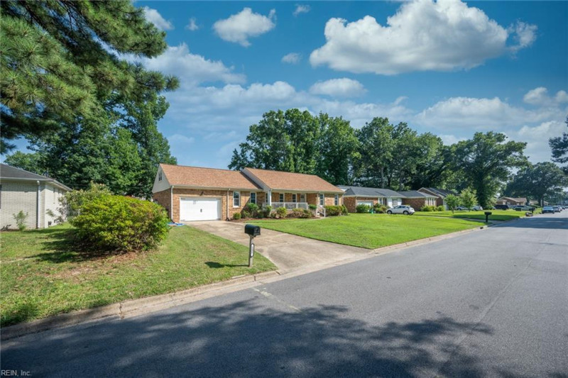 Photo 9 of 39 residential for sale in Chesapeake virginia Photo 9 of 39 residential for sale in Chesapeake virginia