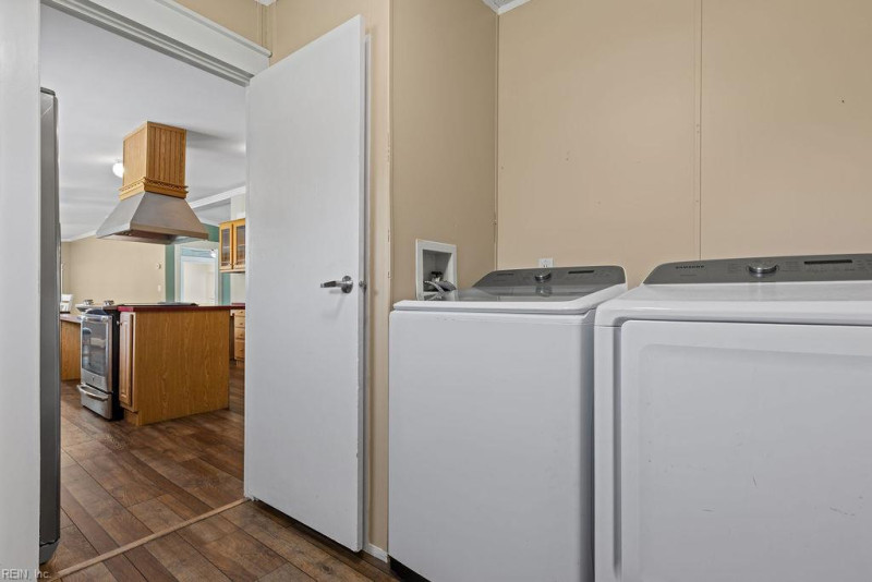 Photo 16 of 46 residential for sale in Southampton County virginia