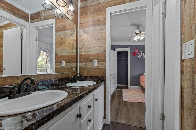 Photo 22 of 46 residential for sale in Southampton County virginia