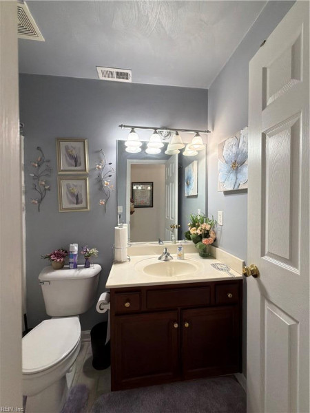 Photo 36 of 46 residential for sale in Suffolk virginia Photo 36 of 46 residential for sale in Suffolk virginia