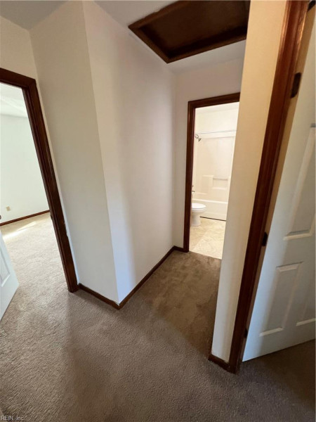 Photo 12 of 28 residential for sale in Chesapeake virginia