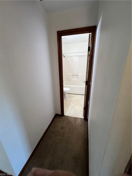 Photo 21 of 28 residential for sale in Chesapeake virginia