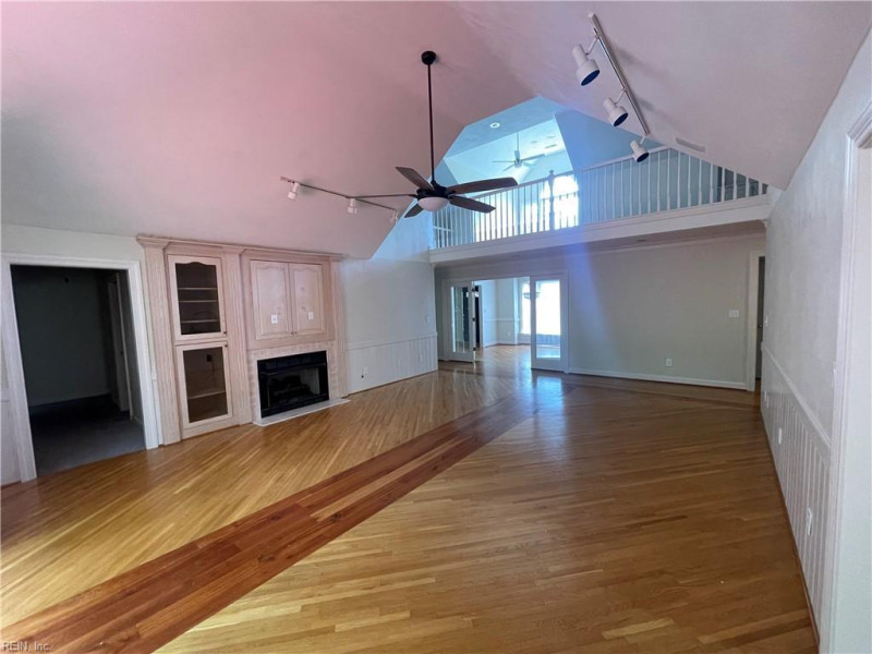 Photo 3 of 28 residential for sale in Chesapeake virginia Photo 3 of 28 residential for sale in Chesapeake virginia