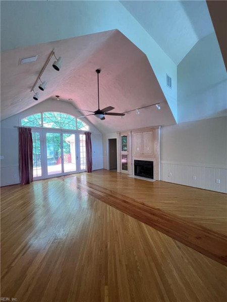 Photo 6 of 28 residential for sale in Chesapeake virginia Photo 6 of 28 residential for sale in Chesapeake virginia