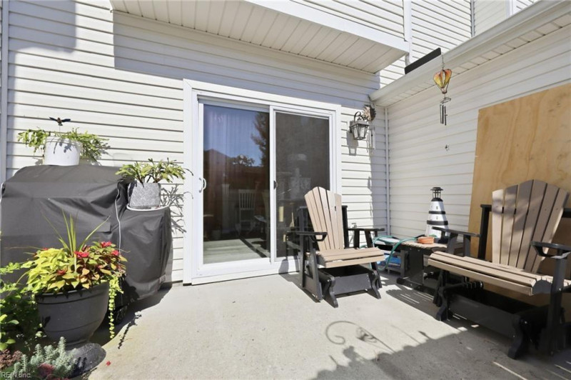 Photo 17 of 45 residential for sale in Virginia Beach virginia