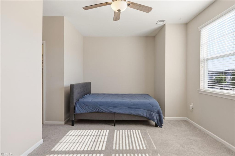 Photo 20 of 45 residential for sale in Virginia Beach virginia