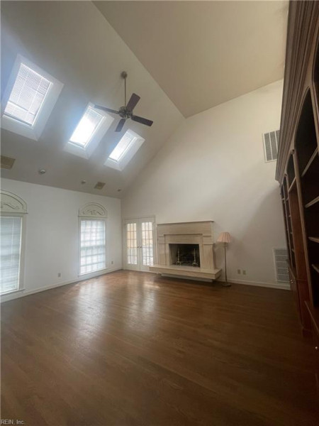 Photo 19 of 28 residential for sale in Norfolk virginia Photo 19 of 28 residential for sale in Norfolk virginia