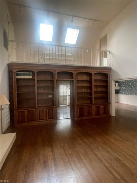 Photo 6 of 28 residential for sale in Norfolk virginia Photo 6 of 28 residential for sale in Norfolk virginia
