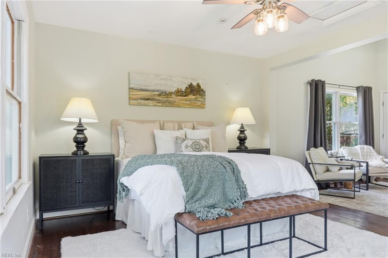 Photo 19 of 39 residential for sale in Norfolk virginia