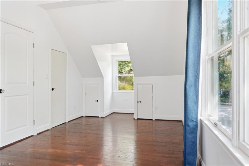 Photo 30 of 39 residential for sale in Norfolk virginia