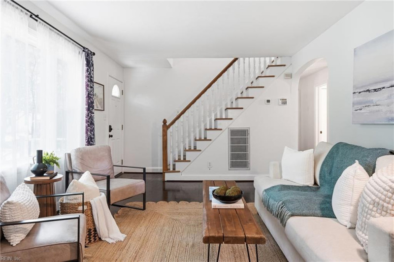 Photo 9 of 39 residential for sale in Norfolk virginia