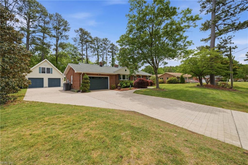 Photo 2 of 48 residential for sale in Chesapeake virginia