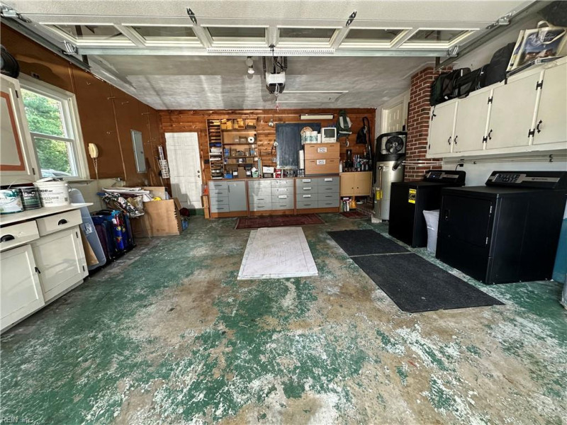 Photo 30 of 48 residential for sale in Chesapeake virginia