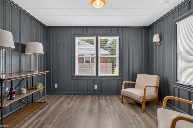 Photo 21 of 44 residential for sale in Hampton virginia