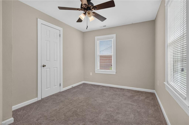 Photo 27 of 44 residential for sale in Hampton virginia