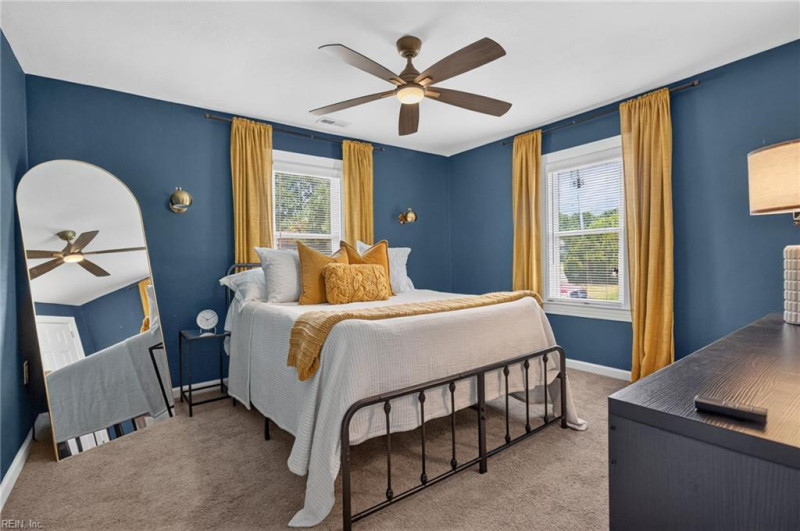 Photo 29 of 44 residential for sale in Hampton virginia