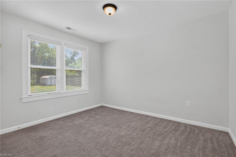Photo 32 of 44 residential for sale in Hampton virginia