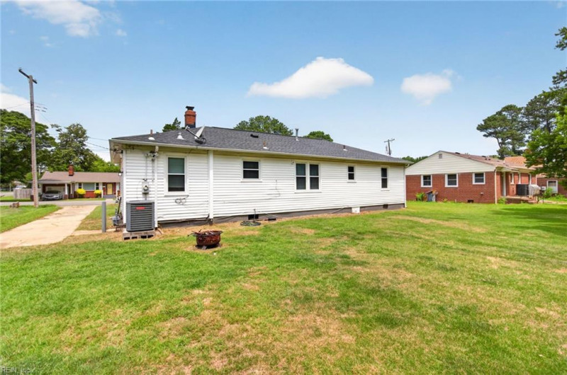 Photo 36 of 44 residential for sale in Hampton virginia