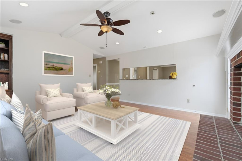 Photo 6 of 26 residential for sale in Virginia Beach virginia