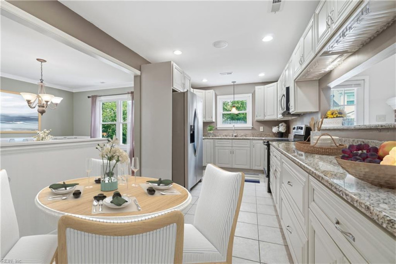 Photo 7 of 26 residential for sale in Virginia Beach virginia