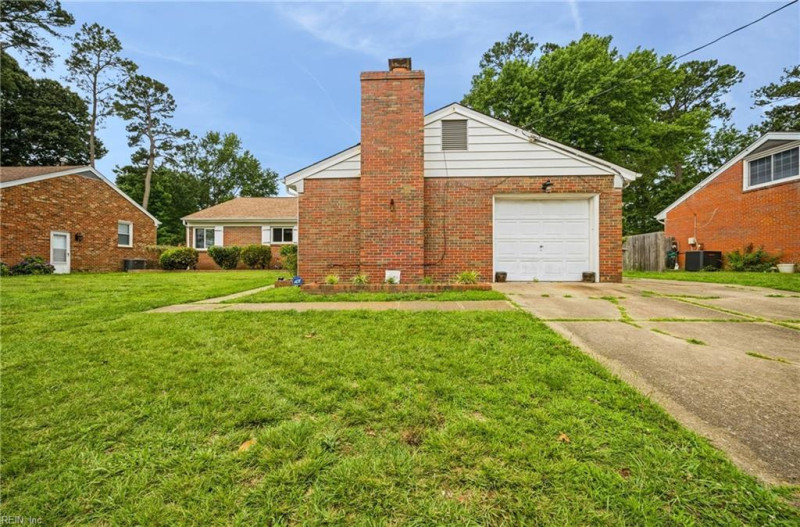 Photo 4 of 49 residential for sale in Hampton virginia Photo 4 of 49 residential for sale in Hampton virginia