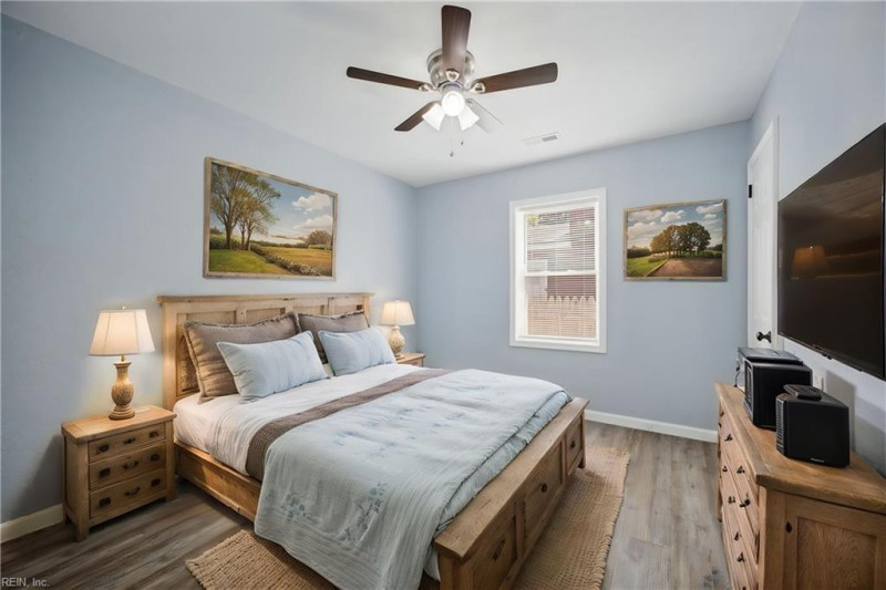Photo 14 of 50 residential for sale in Newport News virginia