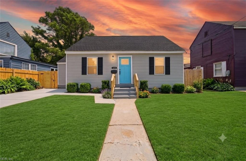 Photo 3 of 50 residential for sale in Newport News virginia