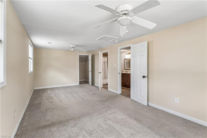 Photo 24 of 41 residential for sale in Hampton virginia