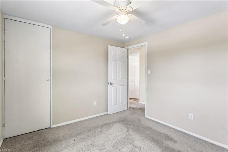 Photo 29 of 41 residential for sale in Hampton virginia