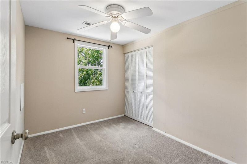 Photo 30 of 41 residential for sale in Hampton virginia